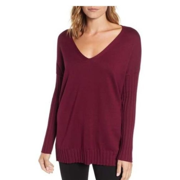 Vince Camuto V-Neck Ribbed Sweater - Picture 1 of 4